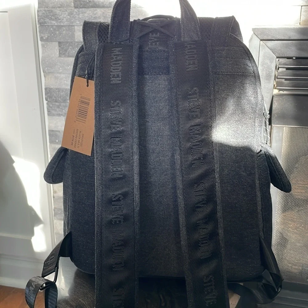 NWT STEVE MADDEN BLACK DENIM AND MESS BACKPACK